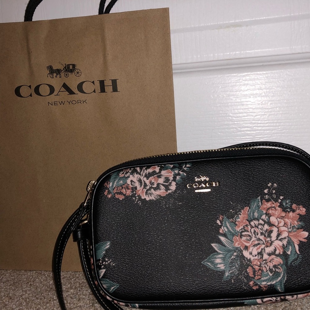 ✨NWT✨ Coach Tossed Bouquet Crossbody Bag/Purse